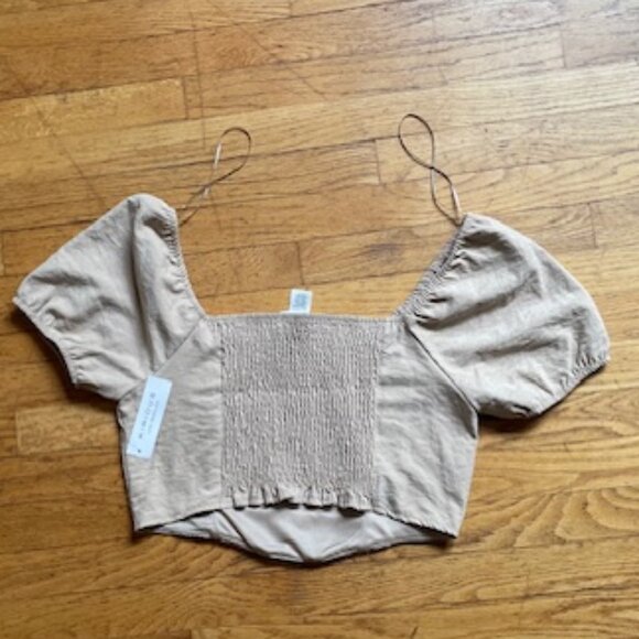 Cropped Peasant Top with Elastic Shirred Back - Picture 3 of 4